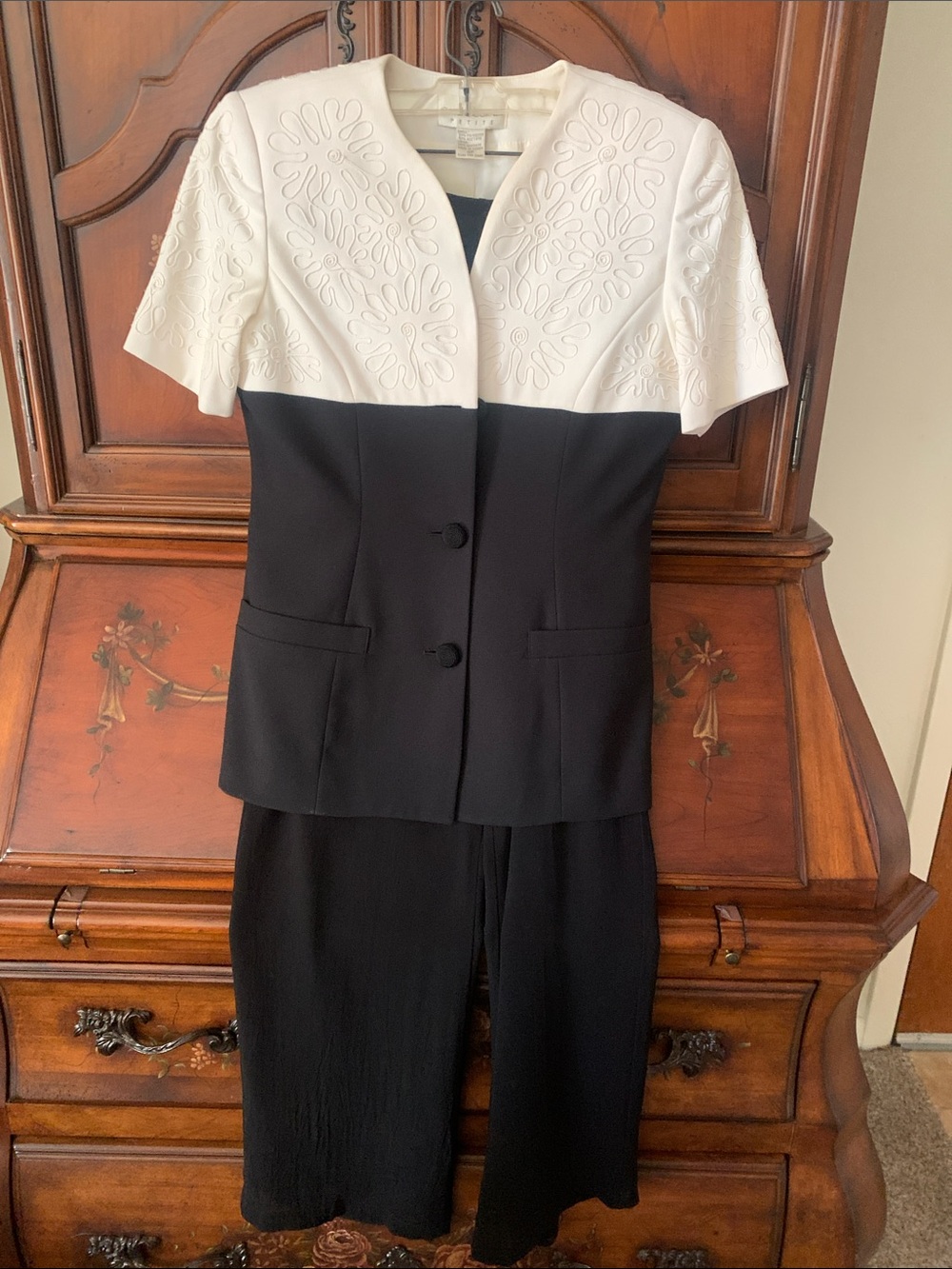 Casual Corner Petite Black with Cream Lining Suit